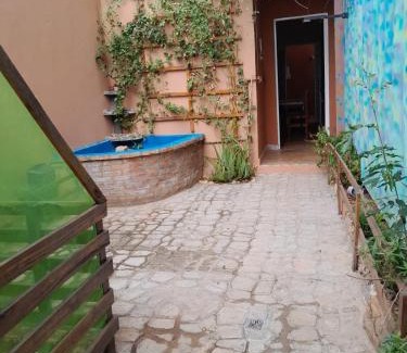 Delfinopolis Apartamento | Casa Topázio no Container dos Cristais