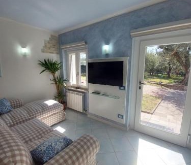 Calmasino Apartamento | Casa tra gli Olivi