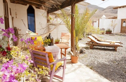 Tuineje Casa | WIFI GRATUITO: acogedora casa con piso de madera y terraza en una hermosa finca
