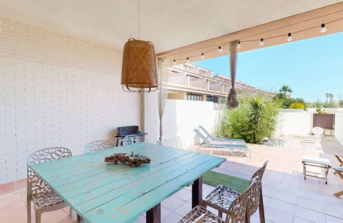 L'Ampolla Chalet De Esquí | CASA TRANQUILO