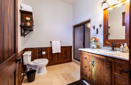 Round Top Casa | Casa Tres Hermanas: Pool+HotTub, 5min to Round Top