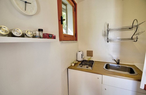 Pucara Casa | Casa Trifone A: A graceful studio apartment surrounded by the greenery, with Free WI-FI.