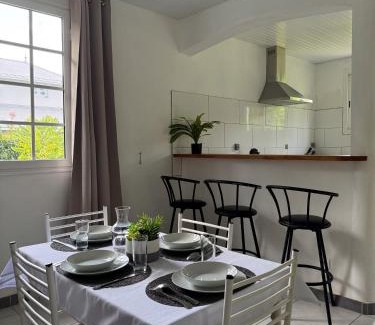 Le Lamentin Casa | Casa Tropical · T3 Calme & Spacieux