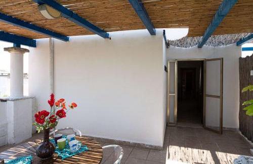 Torre Colimena Casa | Casa Tulipano 2 DX a soli 200 mt dal mare di Torre Colimena