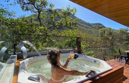 Cavalcante Casa | Casa Vértize, uma casa de alto padrão com Spa Hidro e vista espetacular