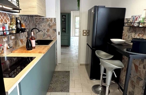 Lido Conchiglie Apartamento | Casa Vacanze OBLÒ between Lido Conchiglie and Montagna Spaccata