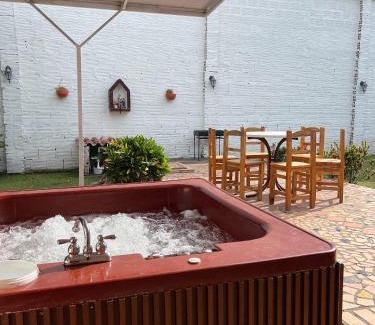 Anapoima Casa | Casa Vacacional con Jaccuzi privado- Centro de Anapoima