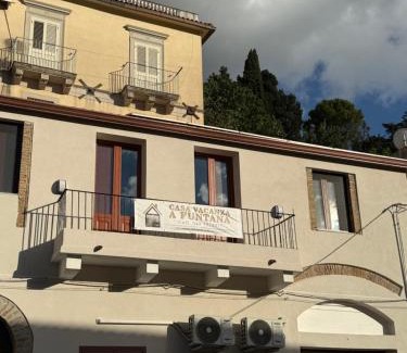 Monforte San Giorgio Casa | Casa vacanza a funtana