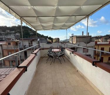 Monforte San Giorgio Casa | Casa vacanza a funtana
