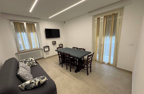Ortona Apartamento | Casa Vacanza LA Coccinella Adatta a Famiglie e Gruppi di 5 Persone