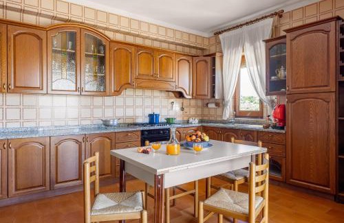 Casteldaccia Apartamento | Casa Vacanza Panoramico WiFi TV Centro Storico