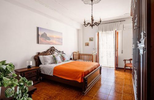 Casteldaccia Apartamento | Casa Vacanza Panoramico WiFi TV Centro Storico