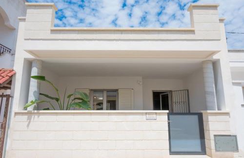 Sant'Isidoro Apartamento | Casa Vacanze Acquamarina a Sant Isidoro a 100 m dal mare