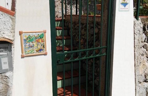 Erchie Casa | Casa Vacanze Bouganvillea