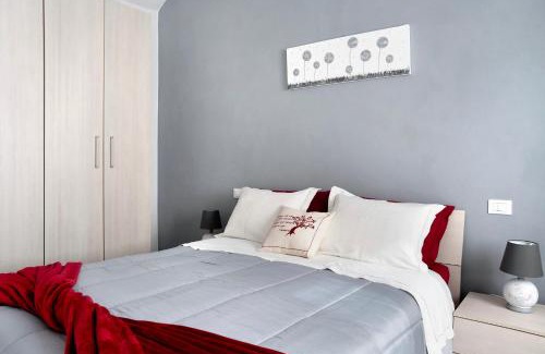 Guarene Apartamento | Casa Vacanze La Porta in Piazza