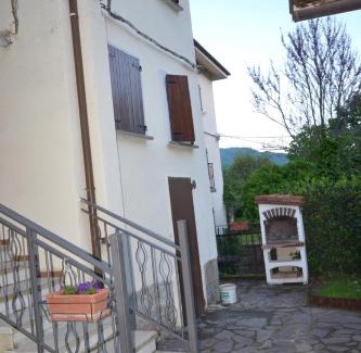 Castel di Casio Apartamento | Casa Vacanze Mingos