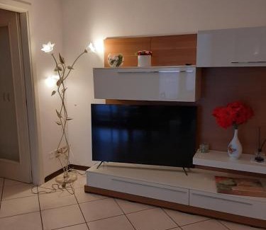 Cordenons Apartamento | Casa vacanze Rosy