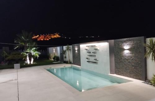 Iznajar Casa | CASA VALDEARENAS