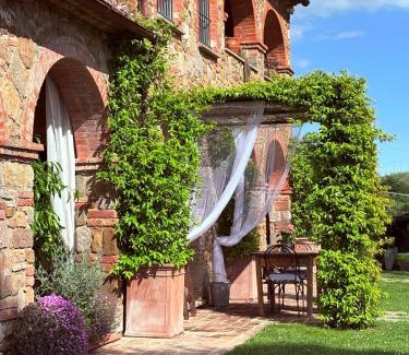 Lucignano Casa | CASA VASARI Holiday Suites TUSCANY