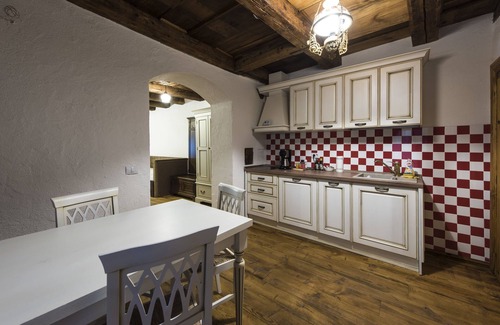 Brasov City Centre Apartamento | Casa Veche