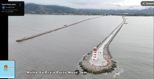 Porto Novo Casa | Casa Ventilada e Confortável, Perto da Rodovia e 2km da Praia
