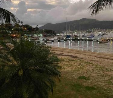 Marinas Casa | Casa Verde à Beira-Mar