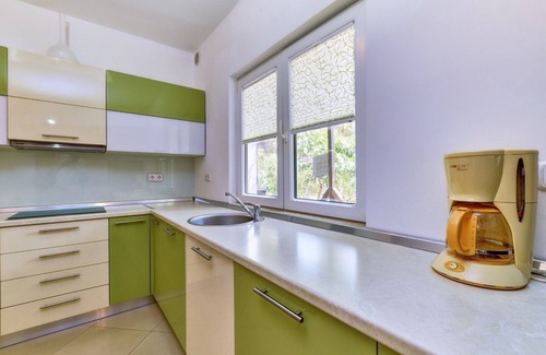 Artatore Casa | Holiday House Casa Verde, BBQ and Private Garden