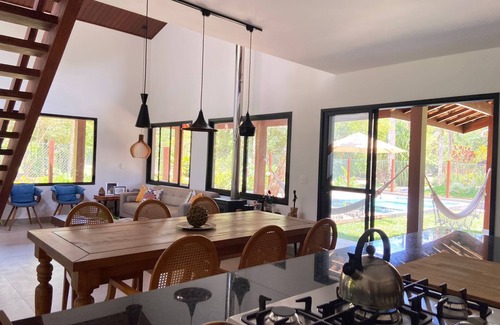 Itamambuca Casa | Casa Verde-Mar (Cozy Forest & Beach House)