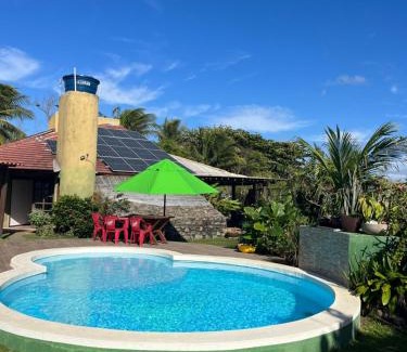 Arembepe Casa | Casa verde praia do Piruí 100 mts da praia 750 mts de área privativa