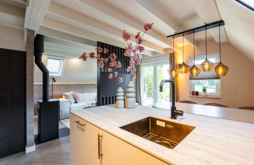 Gramsbergen Casa | Casa Vida Verde - Luxe vakantiewoning aan het water!