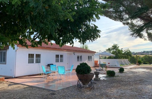 Villaviciosa de Odon Chalet De Esquí | Casa Villa con piscina Naturaleza a 25 kilómetros de Madrid