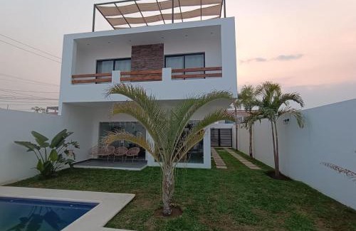Tequesquitengo Casa | Casa VillaTeques alberca jacuzzi