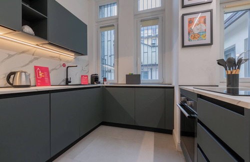 Historic Centre Apartamento | Casa Viola by Wonderful Italy