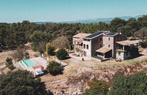 Navas Villa | CASA VISAL - Beautiful Villa with Pool. Scenic Nature, Large Garden, 8 bedrooms