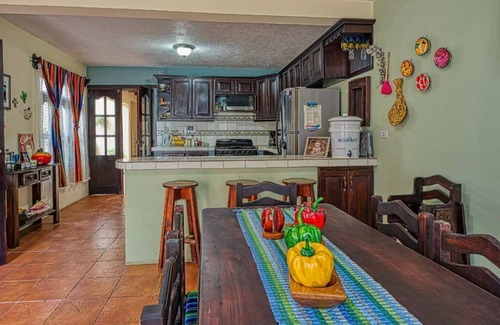 Santa Catarina Barahona Casa | Casa Vista Linda