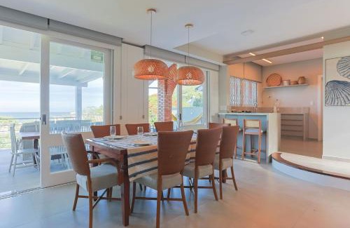Florianopolis Villa | Casa Vista Mar Deslumbrante na Praia Brava Can5