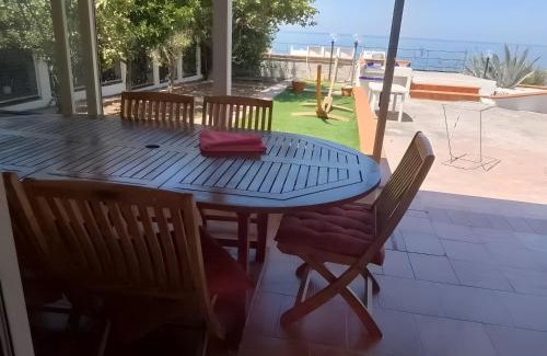 Praia a Mare Casa | Casa Vista Mare con Giardino