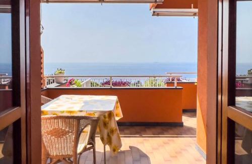 Varazze Apartamento | Casa vista mare le Ginestre