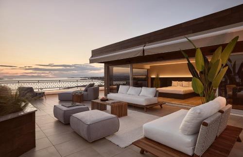 Vari-Voula-Vouliagmeni Apartamento | Casa Volare, Penthouse Retreat - Athenian Riviera