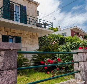 Montovjerna Apartamento | Casa Vona