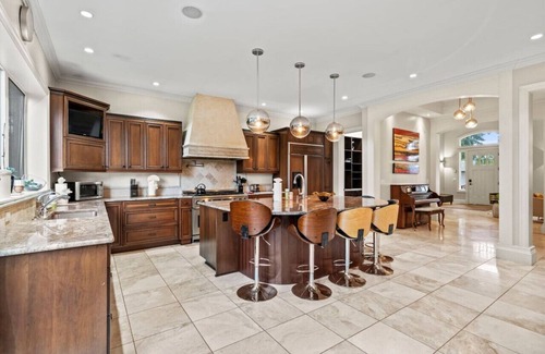 Bellevue Casa | Casa Woodridge: A Luxury Bellevue Retreat