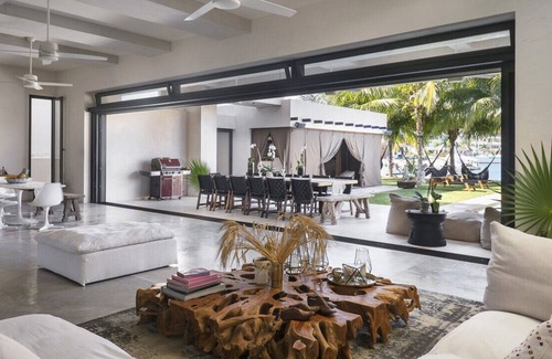 Xpu-Ha Casa | Casa Xaman · Casa Xaman - Pool/Steam bath/5 BR/17 ppl