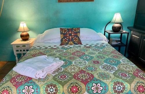 El Centenario Cama Y Desayuno | Casa Xochitl