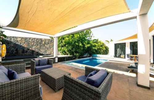 La Oliva Villa | Casa Yuna with heated pool in El Roque