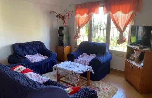 Departamento de Itapúa Casa | Casa zona cambyreta centro