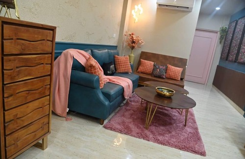 Shyam Nagar Apartamento | Casa19 Luxurious 2BHK Modern Gardenview Apartment