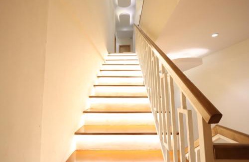 Lubuk Baja Casa | Casabella Homestay 201 Batam Penuin