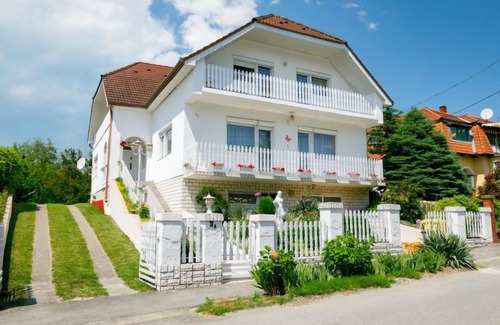 Balatonszemes Apartamento | Apartamento Casablanca 1 en Balatonboglar/Szemes - 7 personas, 3 dormitorios