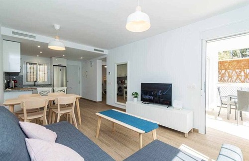 Torreblanca Apartamento | Casablanca 4. Apartamento con jardín privado