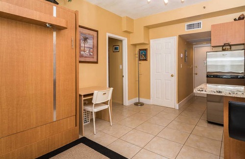 Mid Beach Apartamento | Casablanca Miami Beach